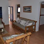 Lanzarote Feriehus *
